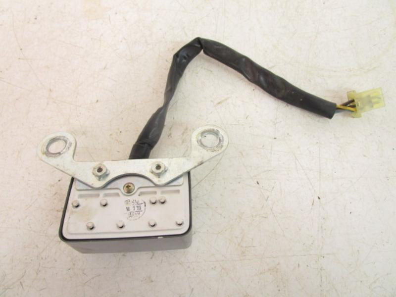 99 Yamaha XV 535 Virago Indicator Pilot Light Box 2UJ-83530-00-00
